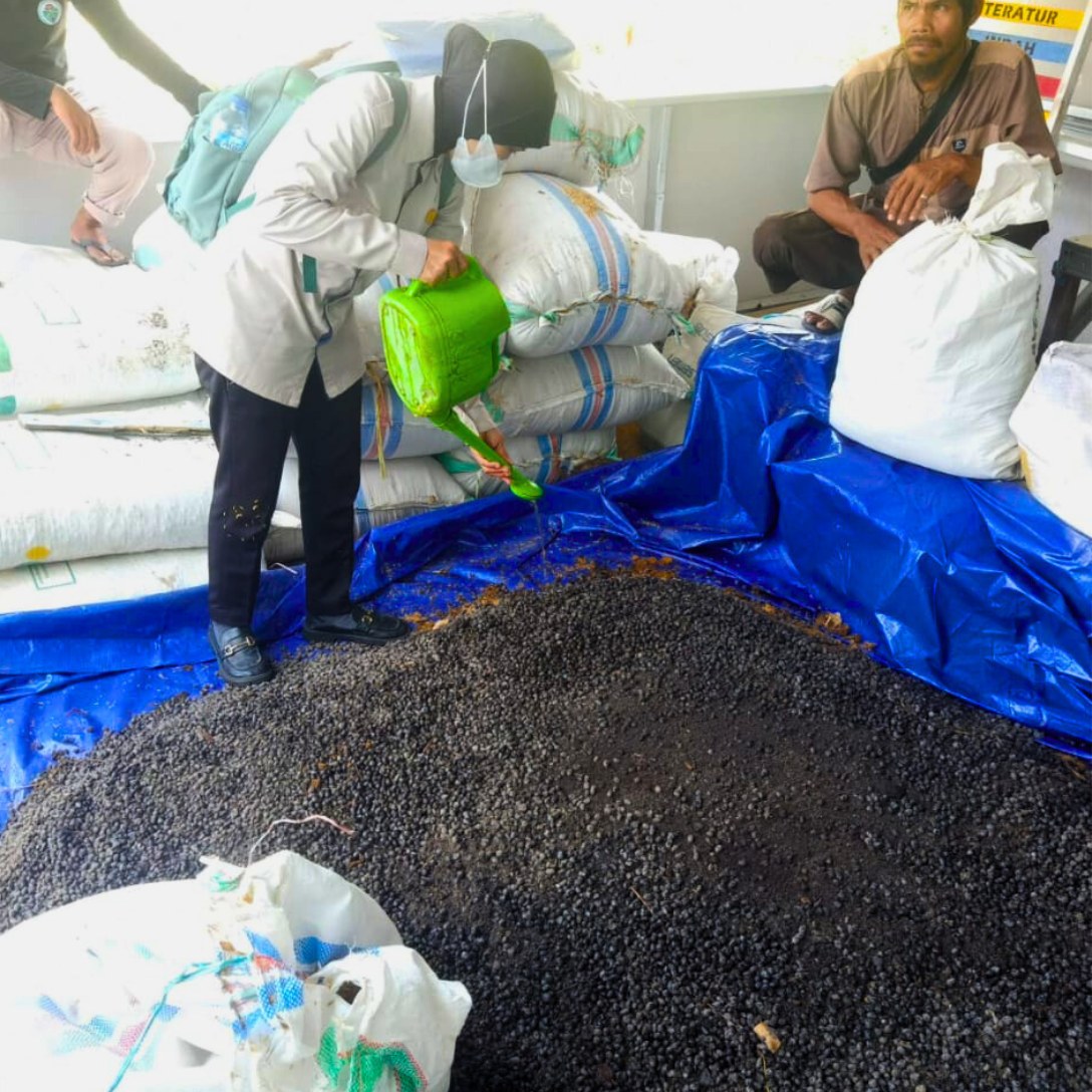 Materi Pelatihan: Pembuatan Pupuk Organik di Desa Takalala